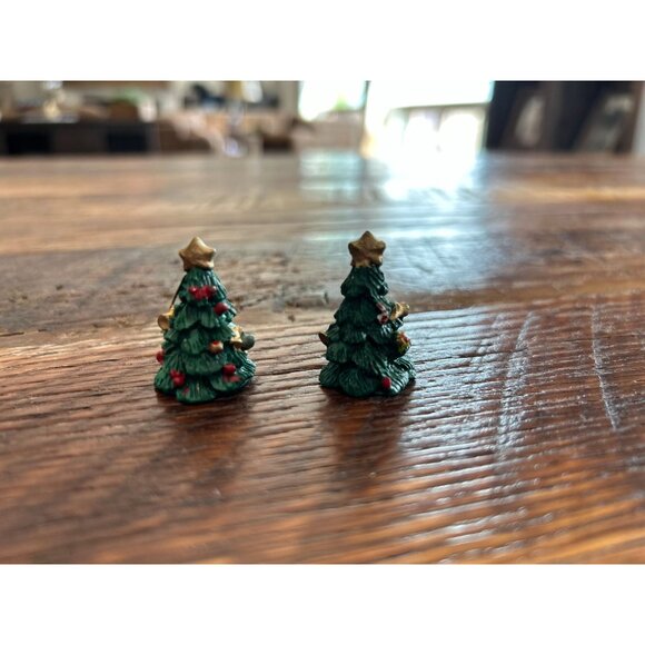 Miniature Christmas Tree Figurines For Dollhouses Or Decor 2 Inches Tall Handpai - Picture 1 of 5